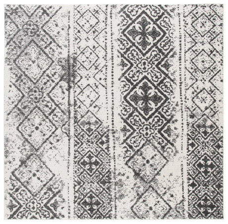 Safavieh Adirondack 6'-0" x 6'-0" Rug in Silver / Black