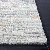 Safavieh Metro 4'-0" x 6'-0" Rug in Natural / Gold