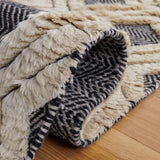 Safavieh Kenya 5'-0" x 8'-0" Rug in Ivory / Black