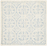 Safavieh Cambridge 4'-0" x 4'-0" Rug in Light Blue / Ivory