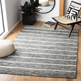 Safavieh Vermont 4'-0" x 6'-0" Rug in Black / Ivory