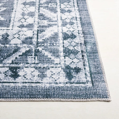 Safavieh Arizona 4'-0" x 6'-0" Rug in Grey Green / Ivory