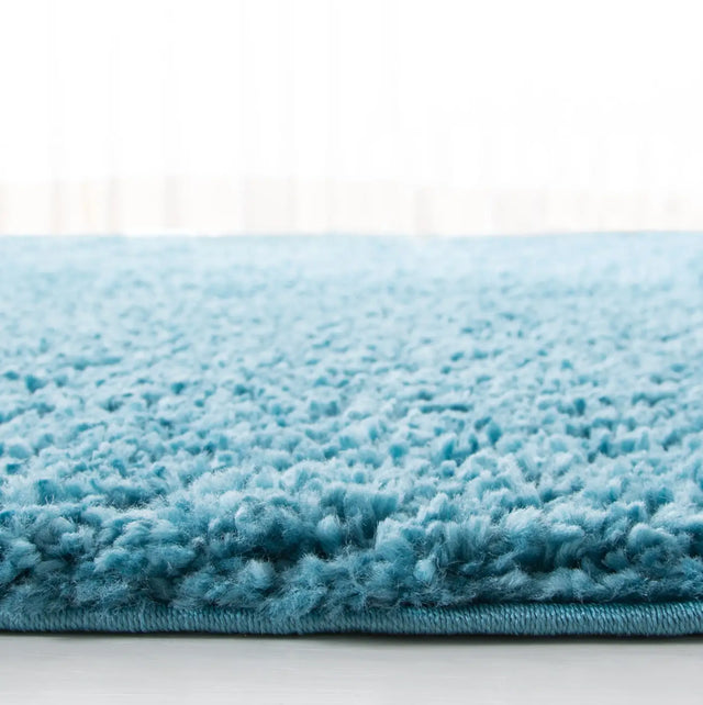 Safavieh August Shag 900 5'-3" x 5'-3" Rug in Turquoise
