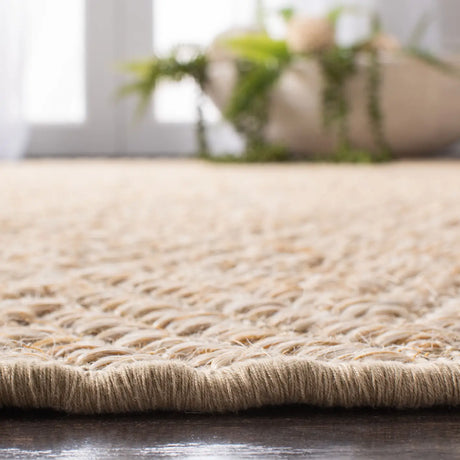 Safavieh Palm Beach 5'-0" x 8'-0" Rug in Beige / Beige