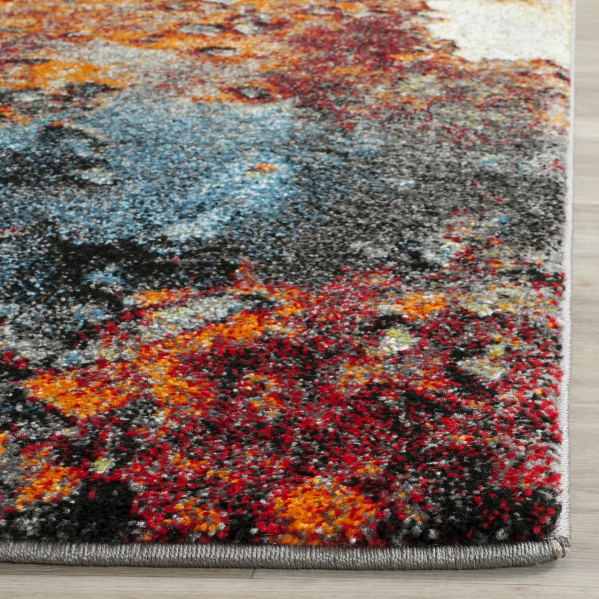 Safavieh Glacier 4'-0" x 6'-0" Rug in Blue / Multi