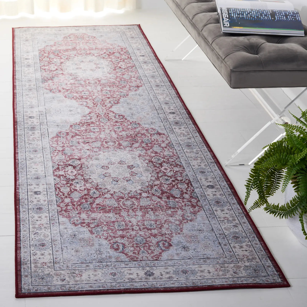 Safavieh Tucson 2'-6" x 8'-0" Rug in Rust / Beige