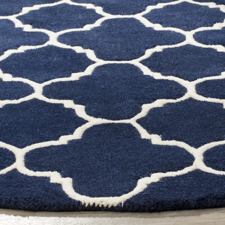 Safavieh Chatham 7'-0" x 7'-0" Rug in Dark Blue / Ivory