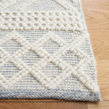 Safavieh Natura 4'-0" x 6'-0" Rug in Ivory / Blue