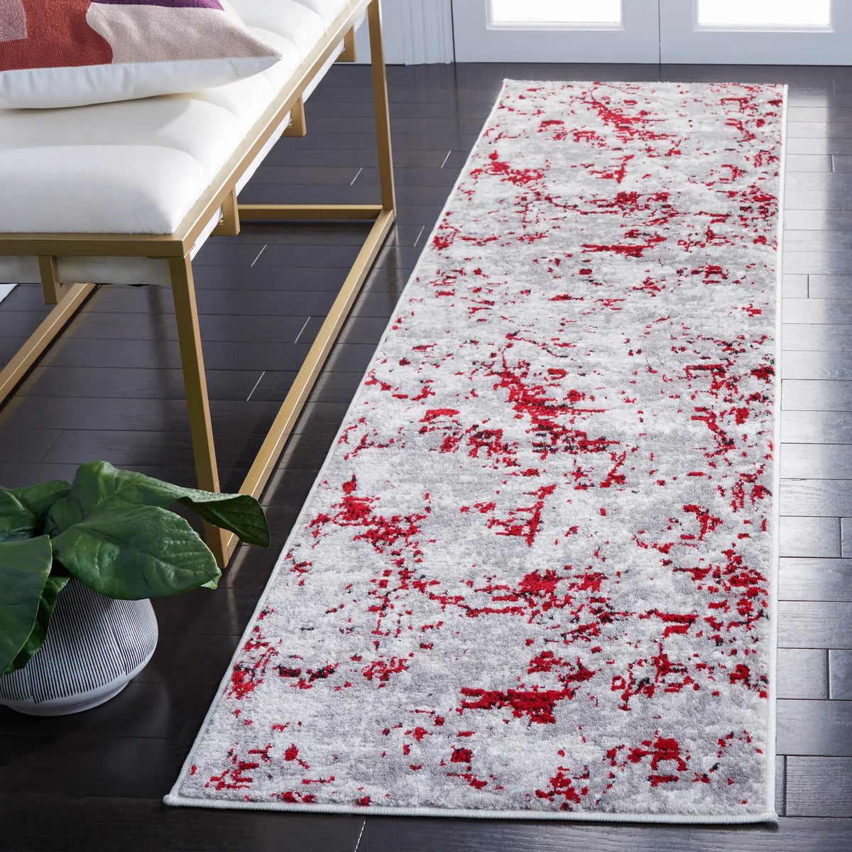 Safavieh Skyler 2'-0" x 8'-0" Rug in Grey / Red