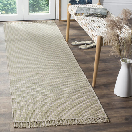 Safavieh Montauk 2'-3" x 10'-0" Rug in Ivory / Green