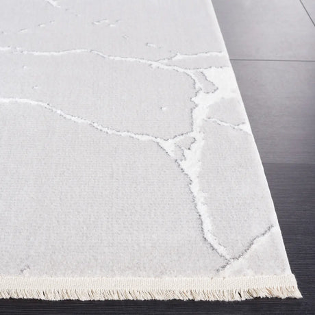 Safavieh Whisper 4'-0" x 6'-0" Rug in Grey / Ivory