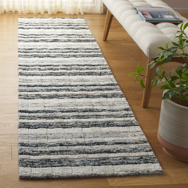 Safavieh Element 2'-3" x 9'-0" Rug in Navy / Ivory