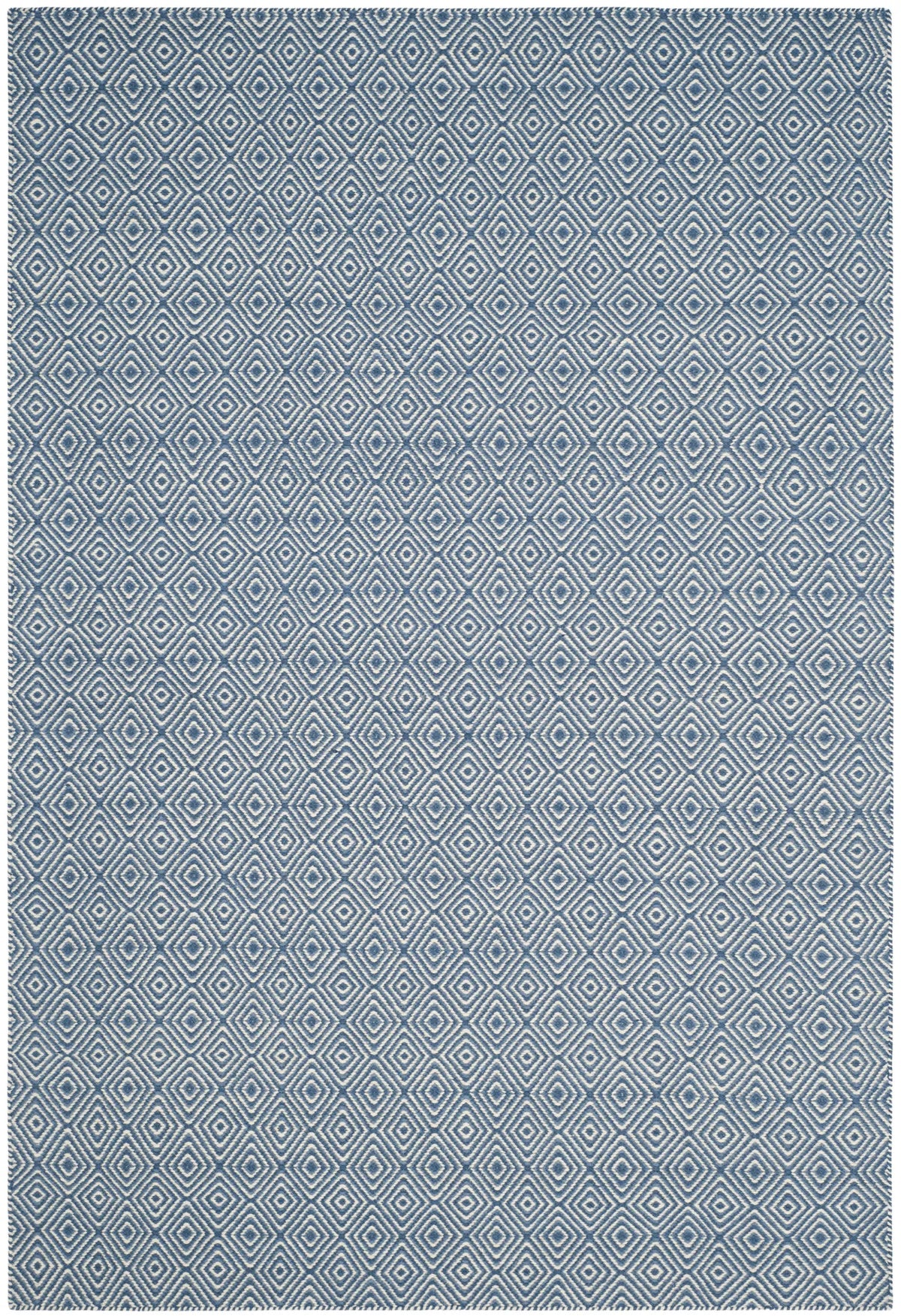 Safavieh Oasis 6'-0" x 9'-0" Rug in Blue / Ivory