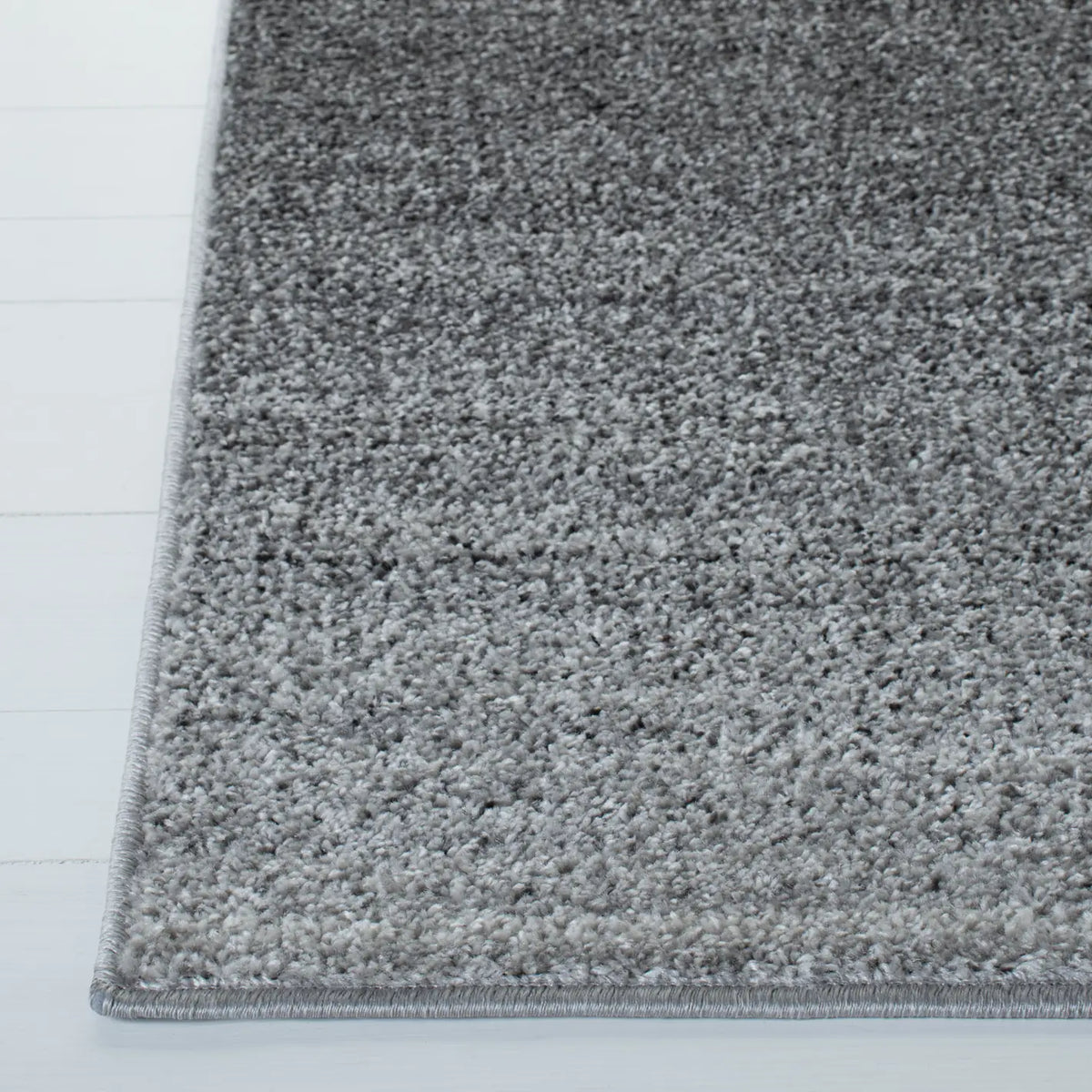 Safavieh Adirondack 4'-0" x 6'-0" Rug in Grey / Dark Grey