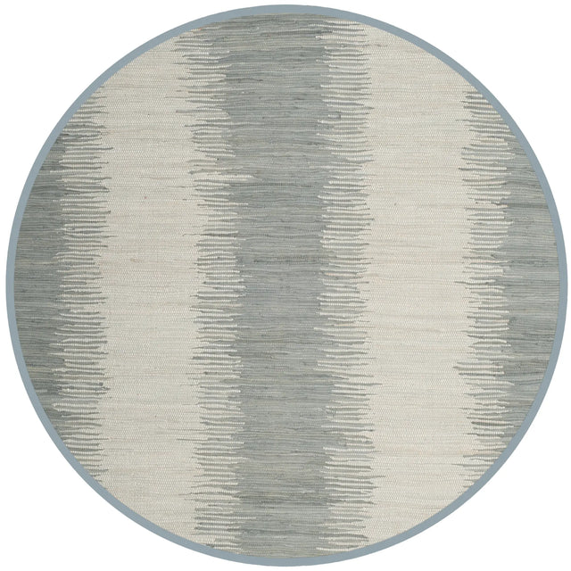 Safavieh Montauk 6'-0" x 6'-0" Rug in Grey