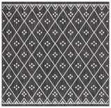 Safavieh Courtyard 6'-7" x 6'-7" Rug in Black / Ivory
