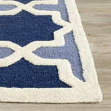 Safavieh Cambridge 6'-0" x 9'-0" Rug in Blue / Ivory