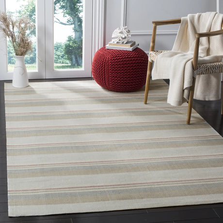 Safavieh Marbella 5'-0" x 8'-0" Rug in Multi