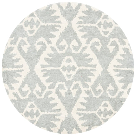 Safavieh Wyndham 5'-0" x 5'-0" Rug in Grey / Ivory