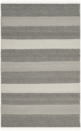 Safavieh Kilim 4'-0" x 6'-0" Rug in Grey / Black