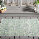 Safavieh Courtyard 2'-7" x 5'-0" Rug in Beige / Green