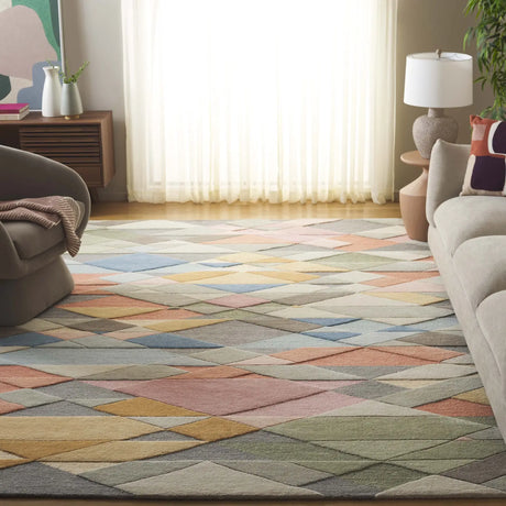 Safavieh Rodeo Drive 10'-0" x 14'-0" Rug in Grey / Blush