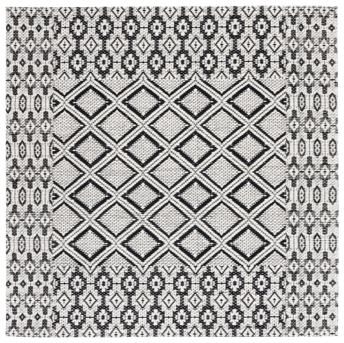 Safavieh Marbella 6'-0" x 6'-0" Rug in Ivory / Black