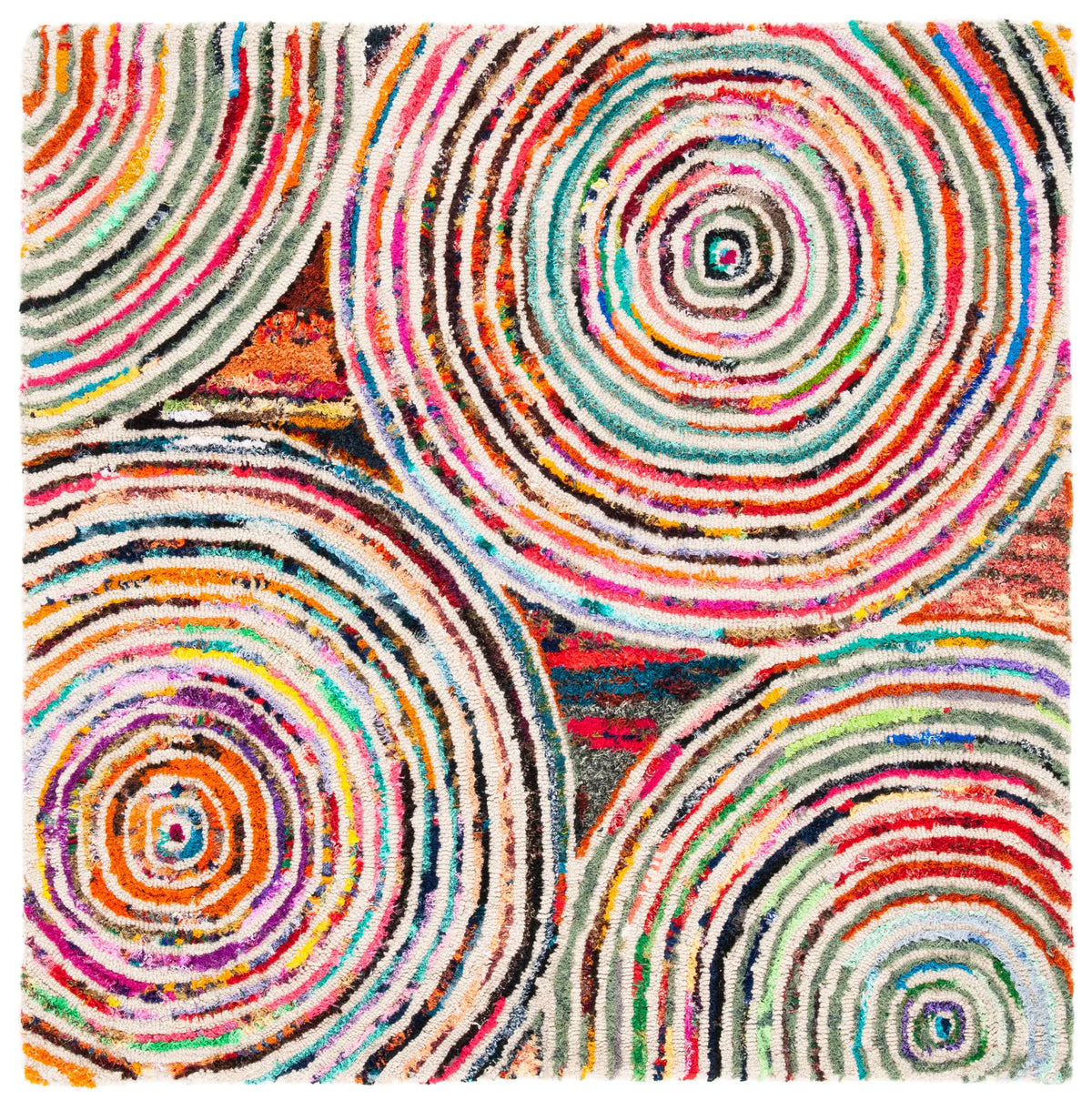 Safavieh Nantucket 4'-0" x 4'-0" Rug in Beige