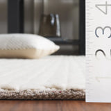 Safavieh Natura 4'-0" x 6'-0" Rug in Ivory
