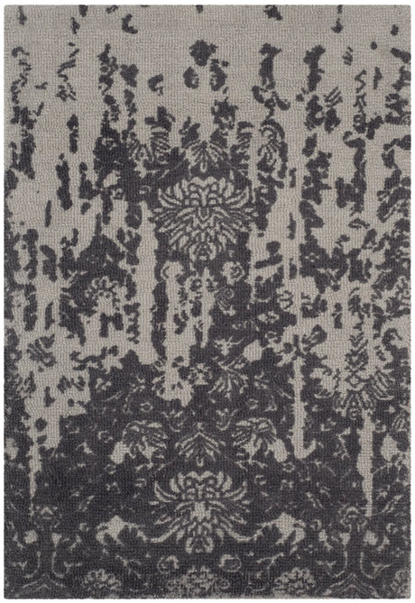 Safavieh Restoration Vintage 2'-0" x 3'-0" Rug in Silver / Grey