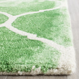 Safavieh Dip Dye 2'-3" x 8'-0" Rug in Green / Ivory