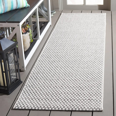Safavieh Sisal All-Weather 2'-2" x 8'-0" Rug in Grey / Ivory