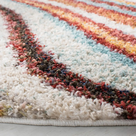 Safavieh Calista 6'-7" x 6'-7" Rug in Rust / Grey