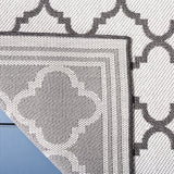 Safavieh Martha Stewart 5'-1" x 7'-0" Rug in Light Grey / Charcoal