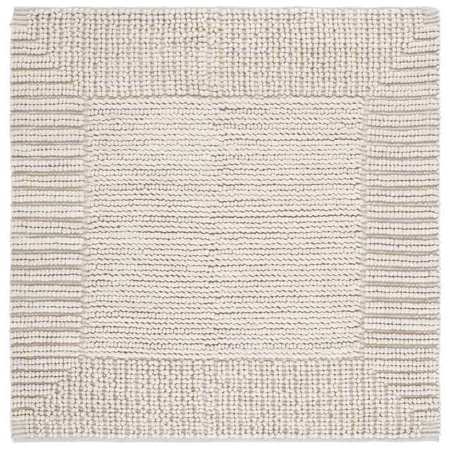 Safavieh Natura 6'-0" x 6'-0" Rug in Beige