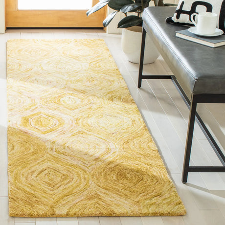 Safavieh Ikat 2'-3" x 8'-0" Rug in Gold