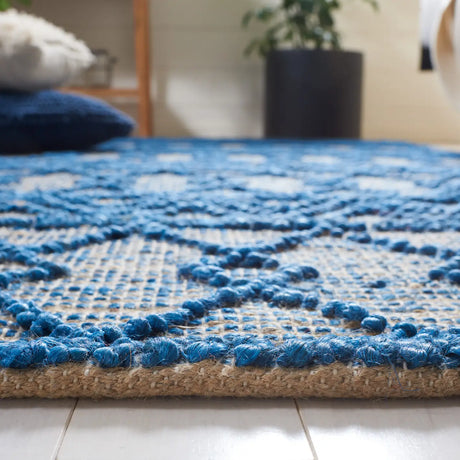 Safavieh Natural Fiber 4'-0" x 6'-0" Rug in Blue / Natural