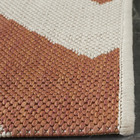Safavieh Courtyard 5'-3" x 7'-7" Rug in Terracotta / Beige