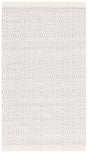 Safavieh Marbella 4'-0" x 6'-0" Rug in Ivory / Black