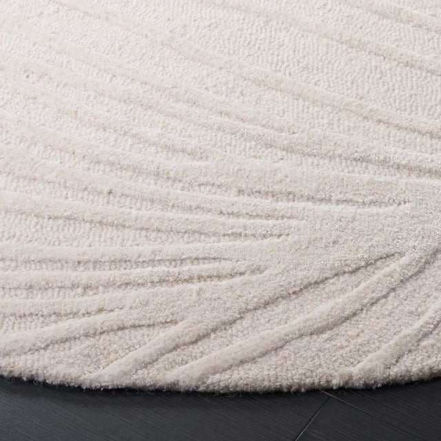 Safavieh Glamour 6'-0" x 6'-0" Rug in Ivory