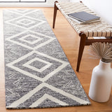 Safavieh Metro 2'-3" x 9'-0" Rug in Ivory / Black