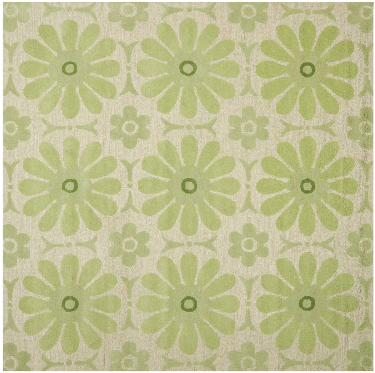 Safavieh Safavieh Kids 7'-0" x 7'-0" Rug in Beige / Green