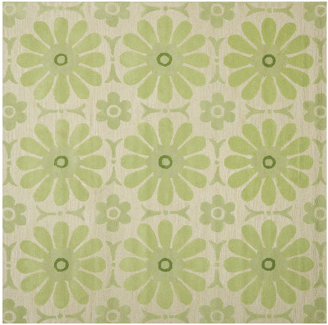 Safavieh Safavieh Kids 7'-0" x 7'-0" Rug in Beige / Green