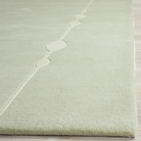 Safavieh Soho 9'-6" x 13'-6" Rug in Light Green