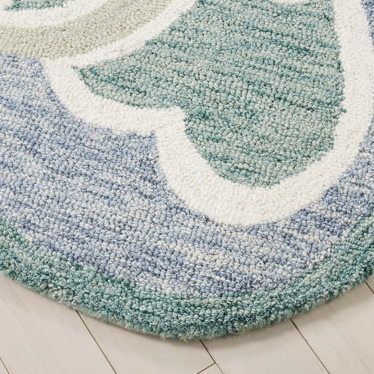 Safavieh Novelty 6'-0" x 6'-0" Rug in Grey / Green
