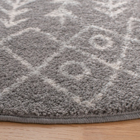 Safavieh Tulum 5'-0" x 5'-0" Rug in Dark Grey / Ivory