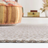 Safavieh Martha Stewart 5'-0" x 7'-0" Rug in Taupe / Cream