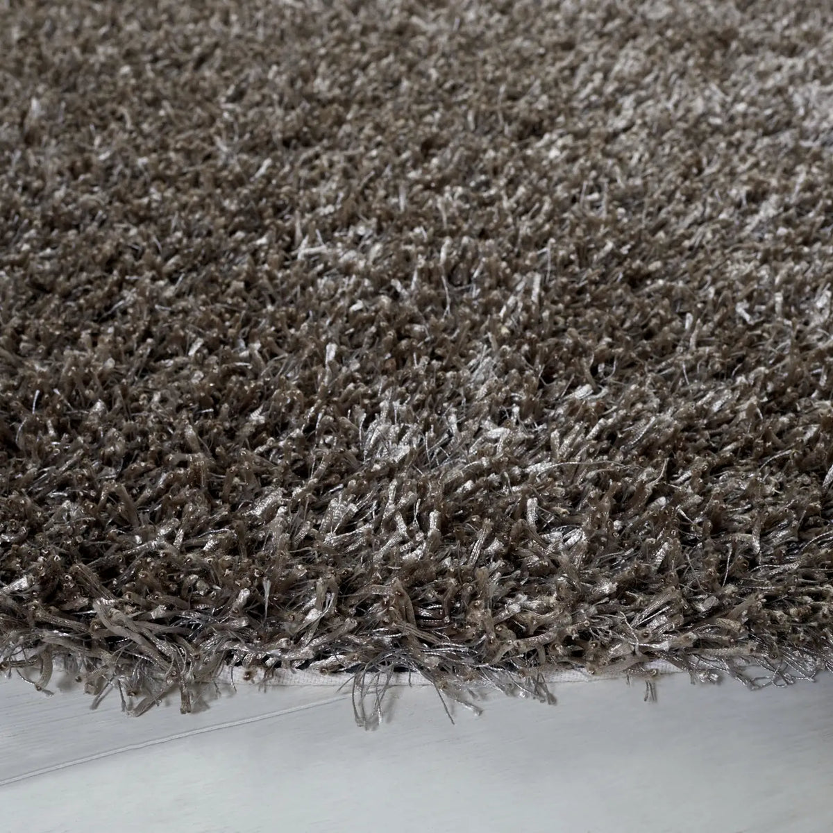 Safavieh Shag 5'-0" x 5'-0" Rug in Grey / Grey