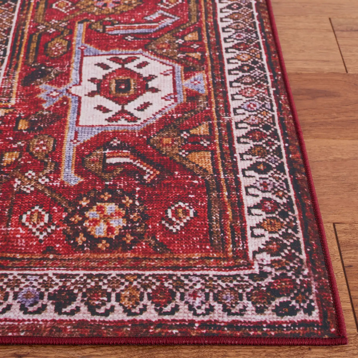 Safavieh Tucson 4'-0" x 6'-0" Rug in Navy / Rust