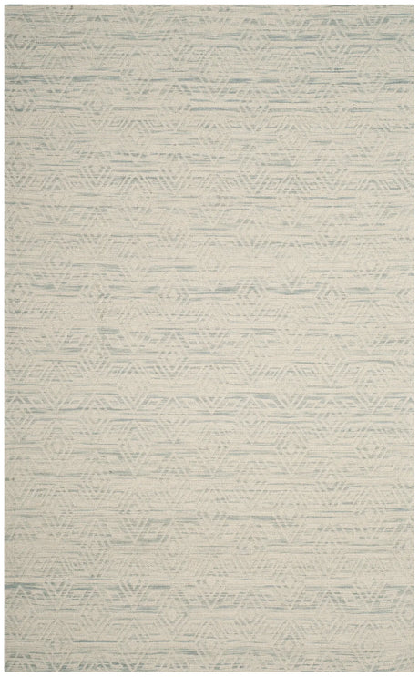 Safavieh Marbella 4'-0" x 6'-0" Rug in Light Blue / Ivory